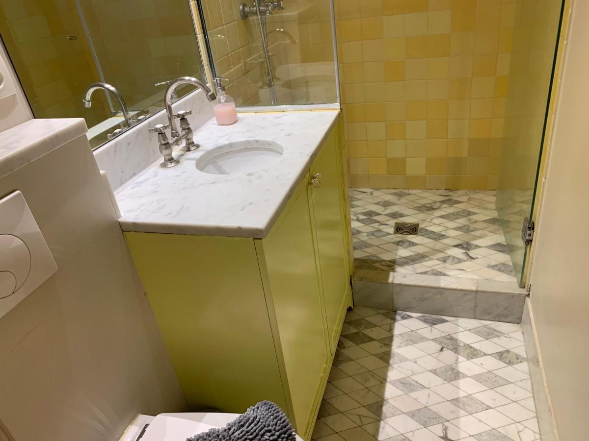 פריז Louvre St Germain Rue Verneuil מראה חיצוני תמונה